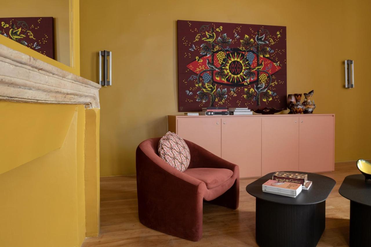 Mihotel Saint Jean Лион Экстерьер фото