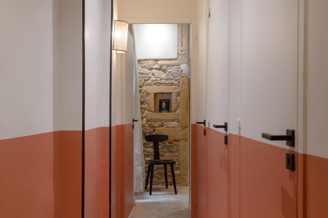 Mihotel Saint Jean Лион Экстерьер фото